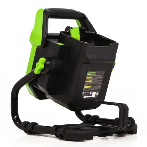 LED-прожектор Greenworks G82WLH 82V/220V 3504007 (1250/2500 лм) с гибридным питанием — детальное фото